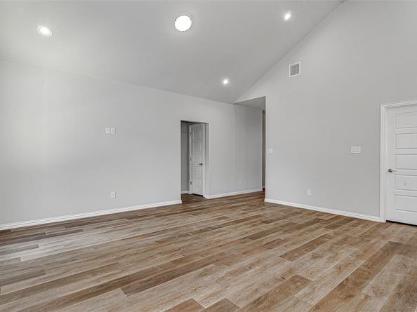 2511  Birdell Court , Fort Worth Texas 76105