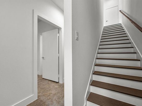 1771  Mccoy Street  305, Dallas Texas 75204