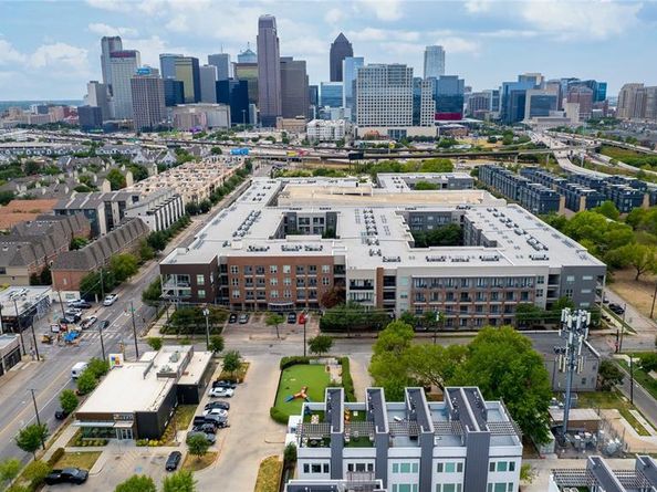 1771  Mccoy Street  305, Dallas Texas 75204