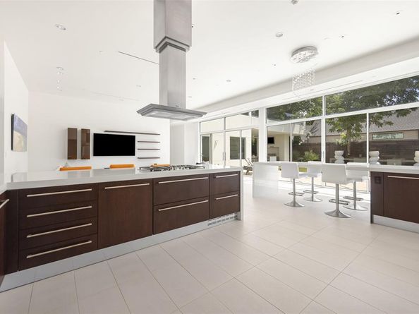 5903  Lakehurst Avenue , Dallas Texas 75230