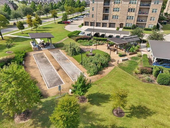 1735  Wittington Place  2203, Farmers Branch Texas 75234