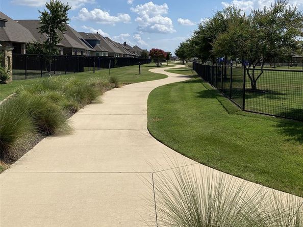 1735  Wittington Place  2203, Farmers Branch Texas 75234