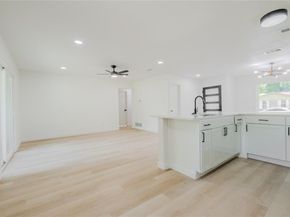 3505  Pacesetter Drive , Dallas Texas 75241