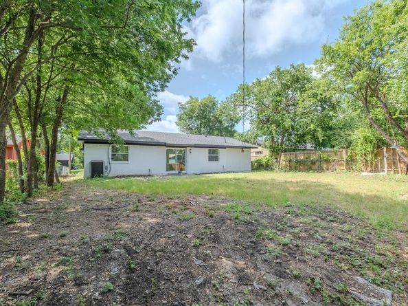 3505  Pacesetter Drive , Dallas Texas 75241