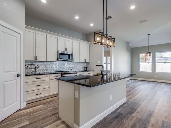 8219  Elam Road , Dallas Texas 75217