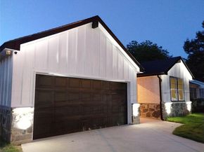 8219  Elam Road , Dallas Texas 75217
