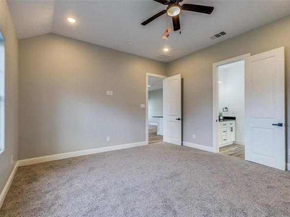 8219  Elam Road , Dallas Texas 75217