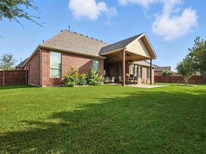 10883  Smoky Oak Trail , Flower Mound Texas 76226