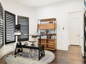 6921  Valley View Lane , Dallas Texas 75240