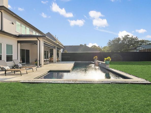 6921  Valley View Lane , Dallas Texas 75240
