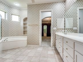 2804  Crooked Stick Drive , Plano Texas 75093