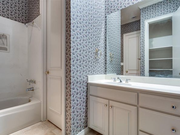 2804  Crooked Stick Drive , Plano Texas 75093