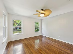 6742  Williamson Road , Dallas Texas 75214