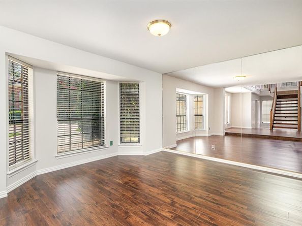 6029  Buffridge Trail , Dallas Texas 75252