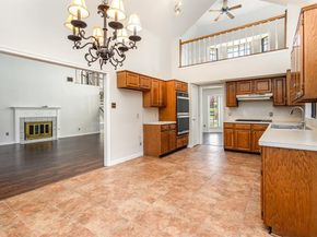 6029  Buffridge Trail , Dallas Texas 75252