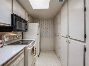 12816  Midway Road  1066, Dallas Texas 75244
