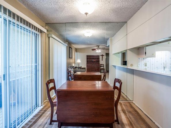 12816  Midway Road  1066, Dallas Texas 75244