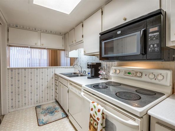 12816  Midway Road  1066, Dallas Texas 75244