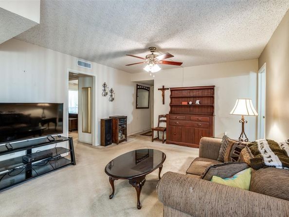 12816  Midway Road  1066, Dallas Texas 75244