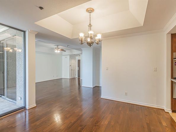 5909  Luther Lane  1502, Dallas Texas 75225