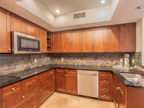 5909  Luther Lane  1502, Dallas Texas 75225