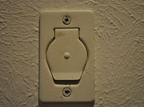 704  Ridgedale Drive , Richardson Texas 75080