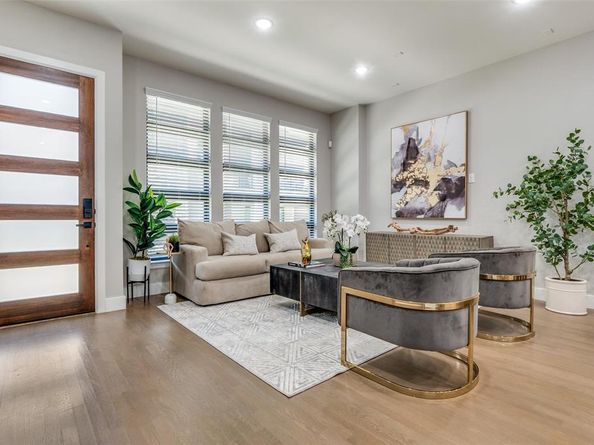 8269  Laflin Lane , Dallas Texas 75231