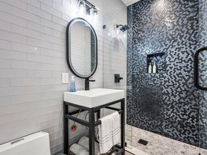 2214  Allen Street  A, Dallas Texas 75204
