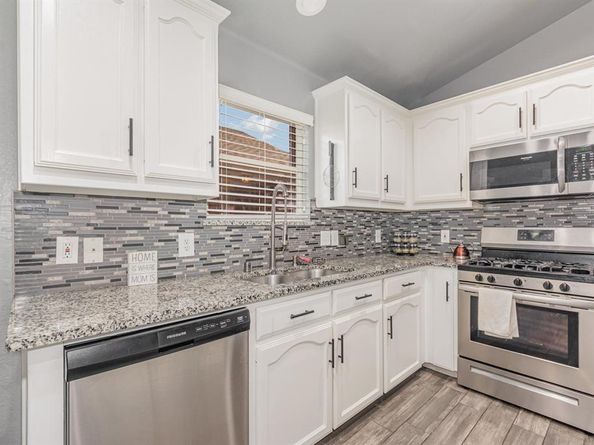6337  Geneva Lane , Fort Worth Texas 76131