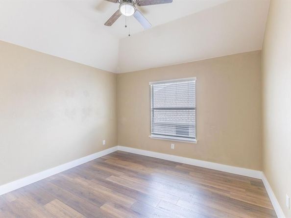 1464  Summerhill Drive , Carrollton Texas 75007