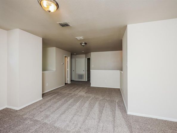 1715  Duet Drive , Dallas Texas 75241