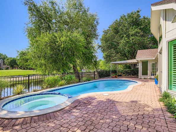 5604  Belle Chasse Lane , Frisco Texas 75035