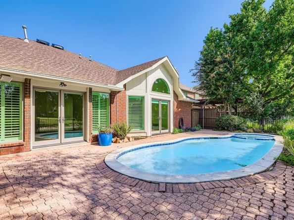 5604  Belle Chasse Lane , Frisco Texas 75035