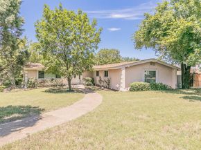 6207  Lyndon B Johnson Freeway , Dallas Texas 75240