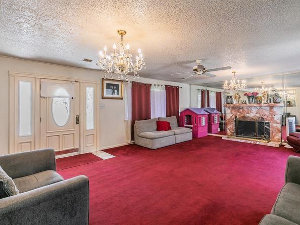 6207  Lyndon B Johnson Freeway , Dallas Texas 75240