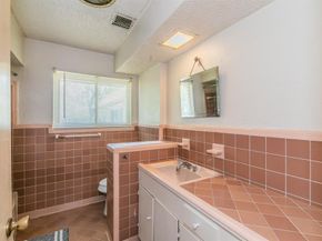 6207  Lyndon B Johnson Freeway , Dallas Texas 75240