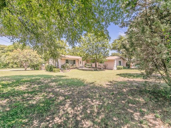 6207  Lyndon B Johnson Freeway , Dallas Texas 75240