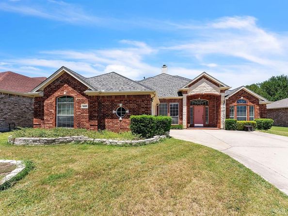 4409  Grassy Glen Drive , Corinth Texas 76208