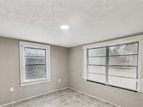 724 W 7th Street , Dallas Texas 75208
