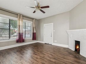 724 W 7th Street , Dallas Texas 75208