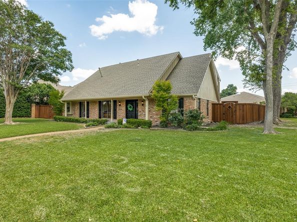 2162  Elkhurst Drive , Plano Texas 75023