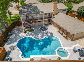 2162  Elkhurst Drive , Plano Texas 75023