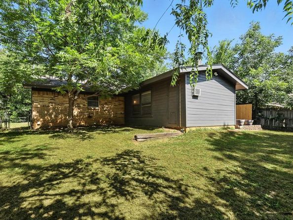 2206  Westwood Drive , Denton Texas 76205