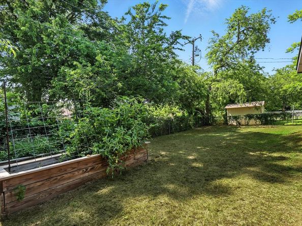 2206  Westwood Drive , Denton Texas 76205