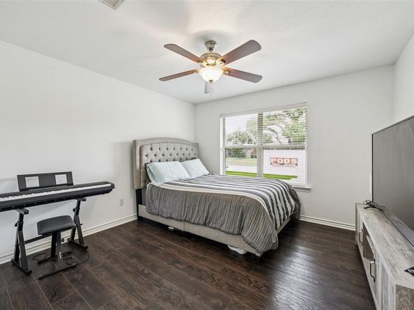 2400  Windsor Place , Plano Texas 75075