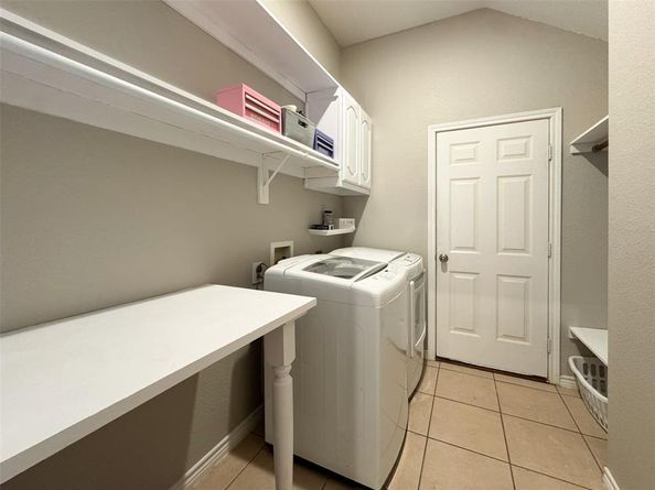 14001  Zippo Way , Fort Worth Texas 76052