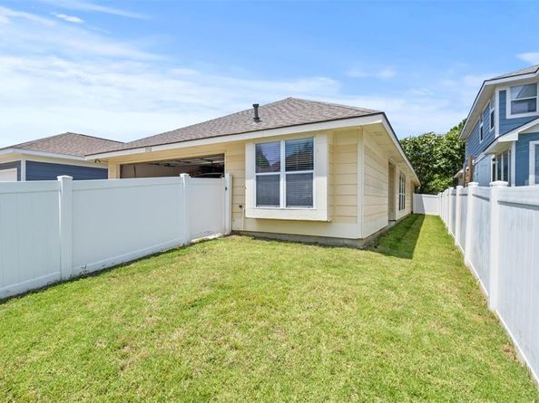 1732  Jasmine Trail , Savannah Texas 76227