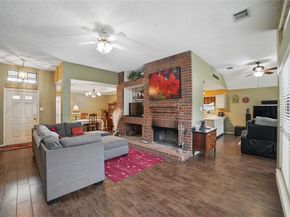 911  Crest Meadow Lane , Mesquite Texas 75181