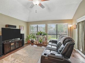 911  Crest Meadow Lane , Mesquite Texas 75181