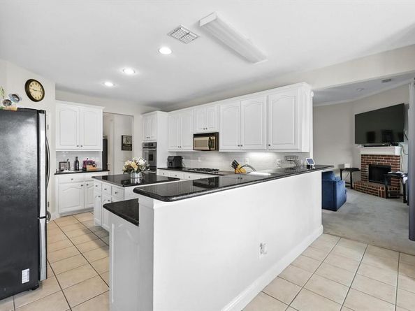 13272  Blue Jean Drive , Fort Worth Texas 76052